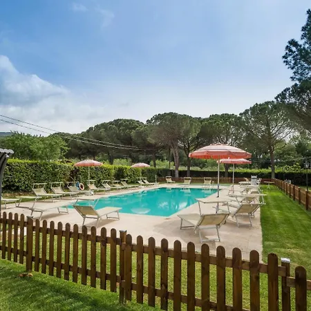 公寓 Vernazzano Basso Sleeps 5 特拉西梅诺湖畔托罗