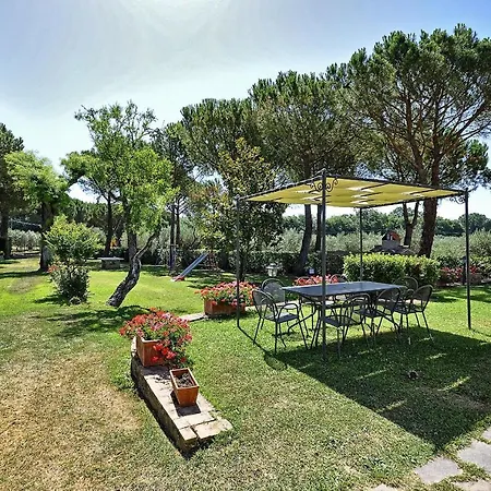 Vernazzano Basso Sleeps 5 * 特拉西梅诺湖畔托罗