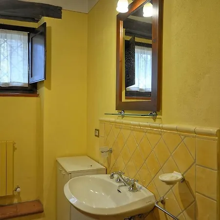 Vernazzano Basso Sleeps 5 *
